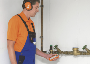 Read more about the article Equipamentos para detecção de vazamentos: como escolher a tecnologia ideal para água e gás